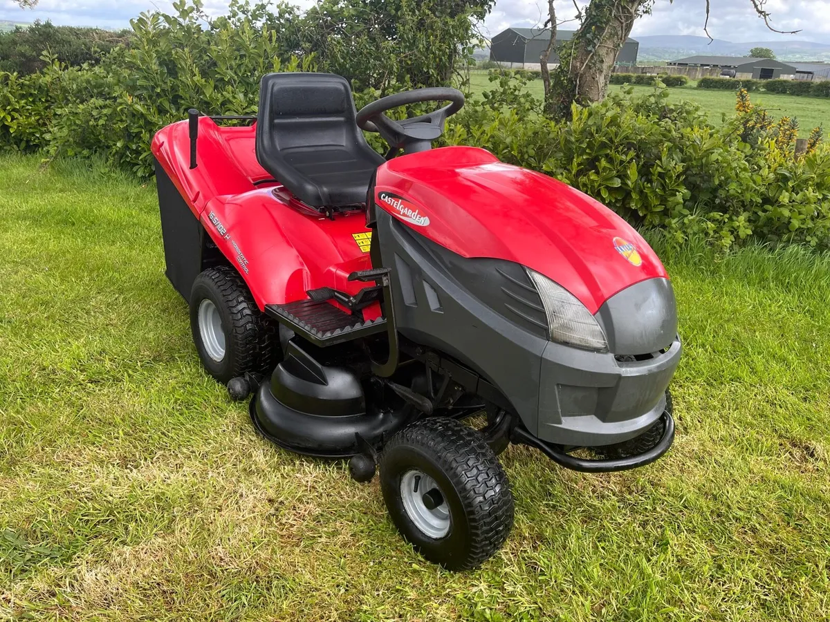 Castle garden 16.5hp ride on lawnmower - Image 3