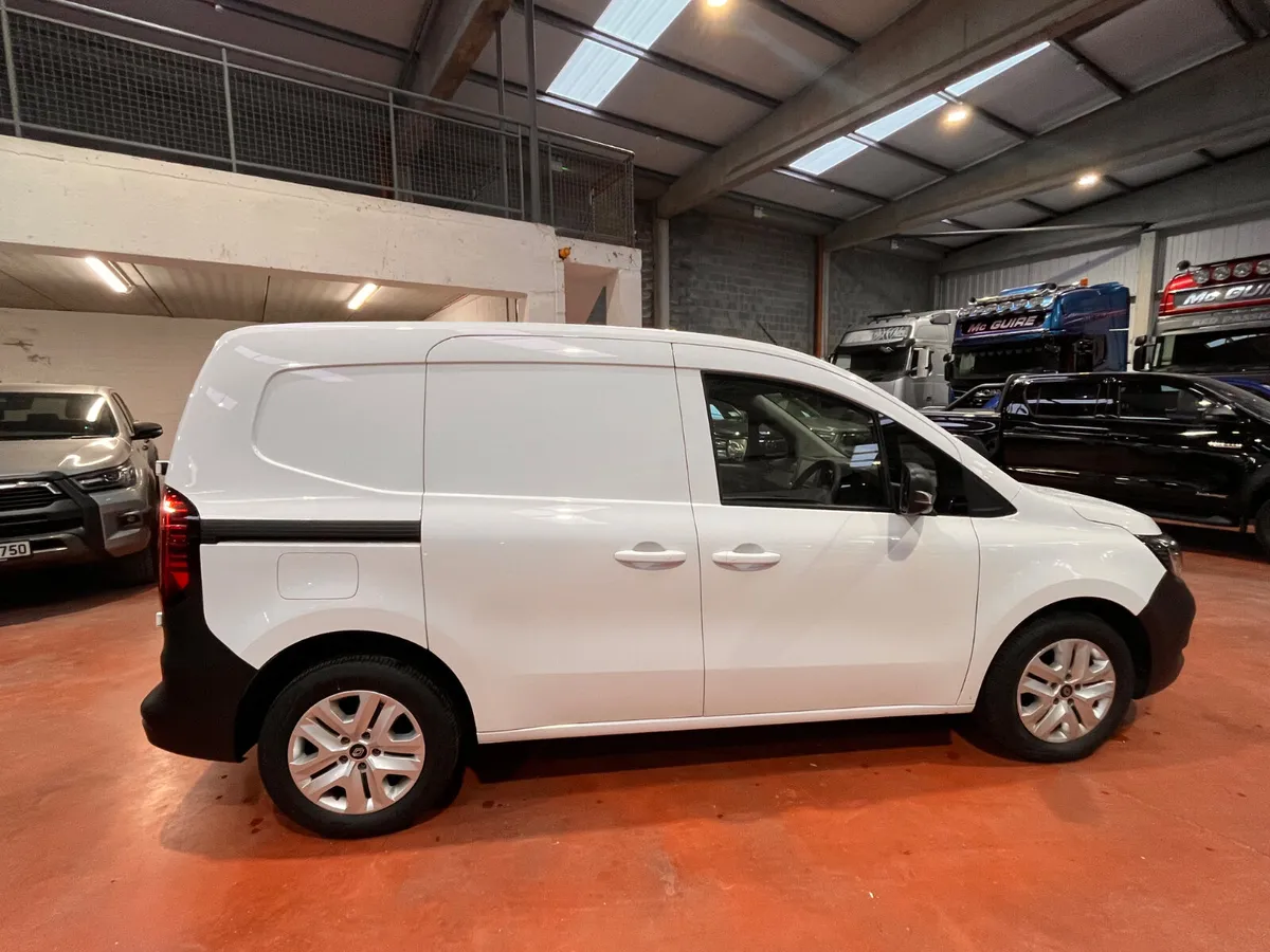 2025 Renault Kangoo ML19 dCi 95 - Image 3
