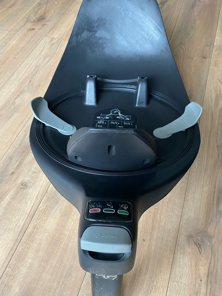 Cybex Base Z2 - isofix - Image 4