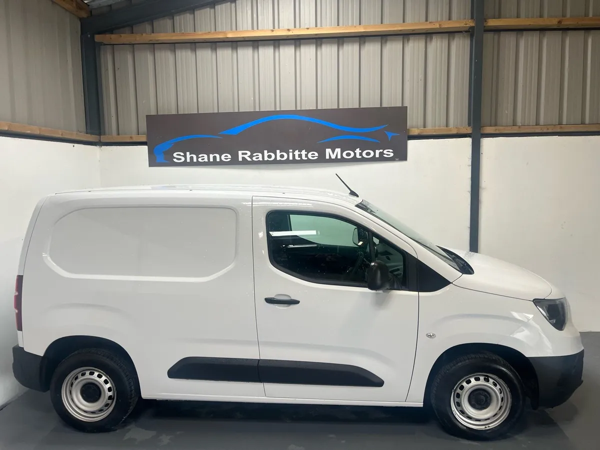 241 OPEL COMBO L1H1 1.5hdi - Image 2