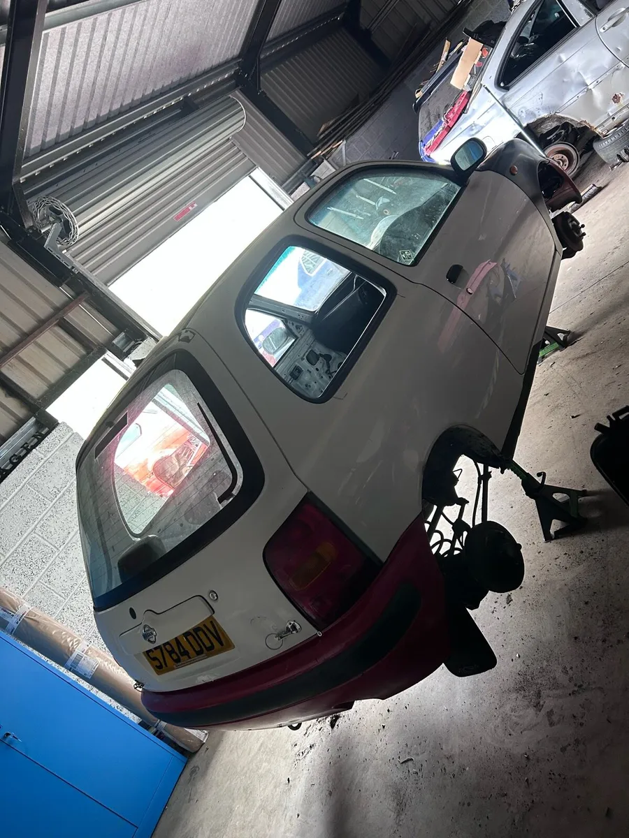 Nissan Micra 1.3 - Image 3
