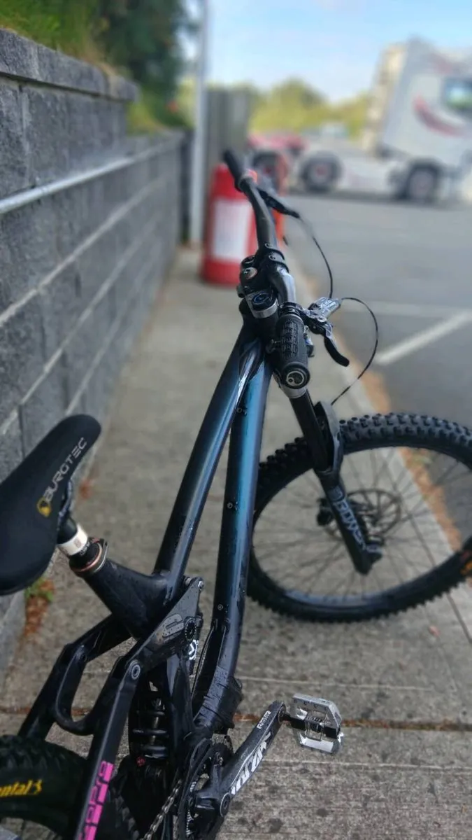 Ns Fuzz Dh Frameset - Image 3