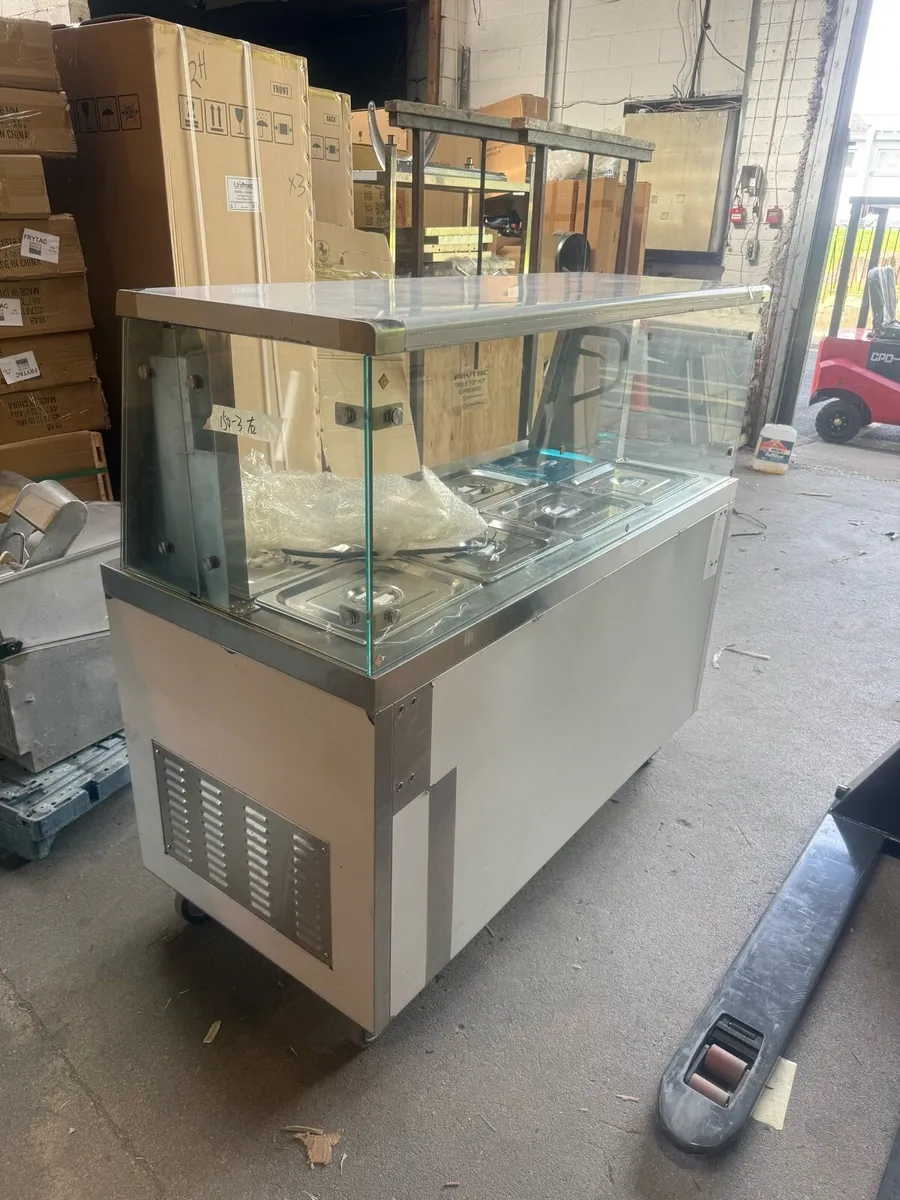 New 4 well + 5 well Bain Marie with carvery glass - Image 1