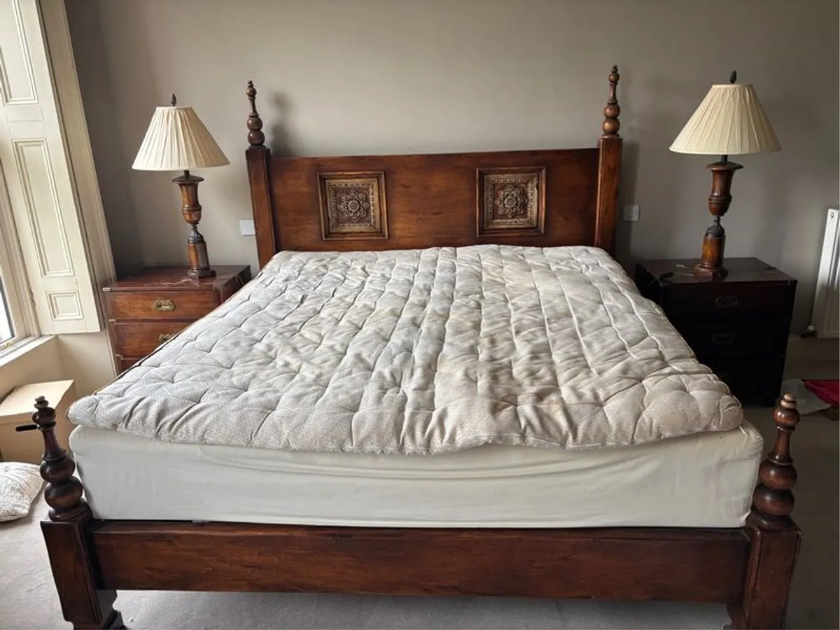 Superking solid wood bed frame and matching side lockers from Minnie Peters  6feet x 6.6feet - Image 2