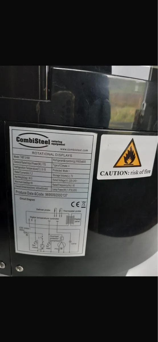 Rotating display Fridge and Warming Display Cabin - Image 4