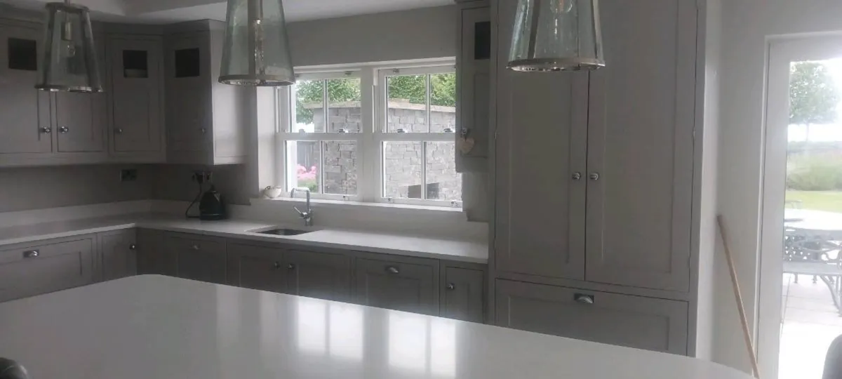 In frame kitchen - Image 3