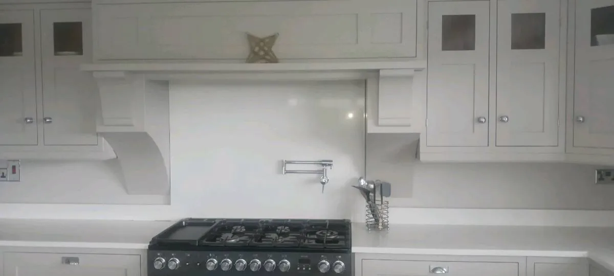 In frame kitchen - Image 4