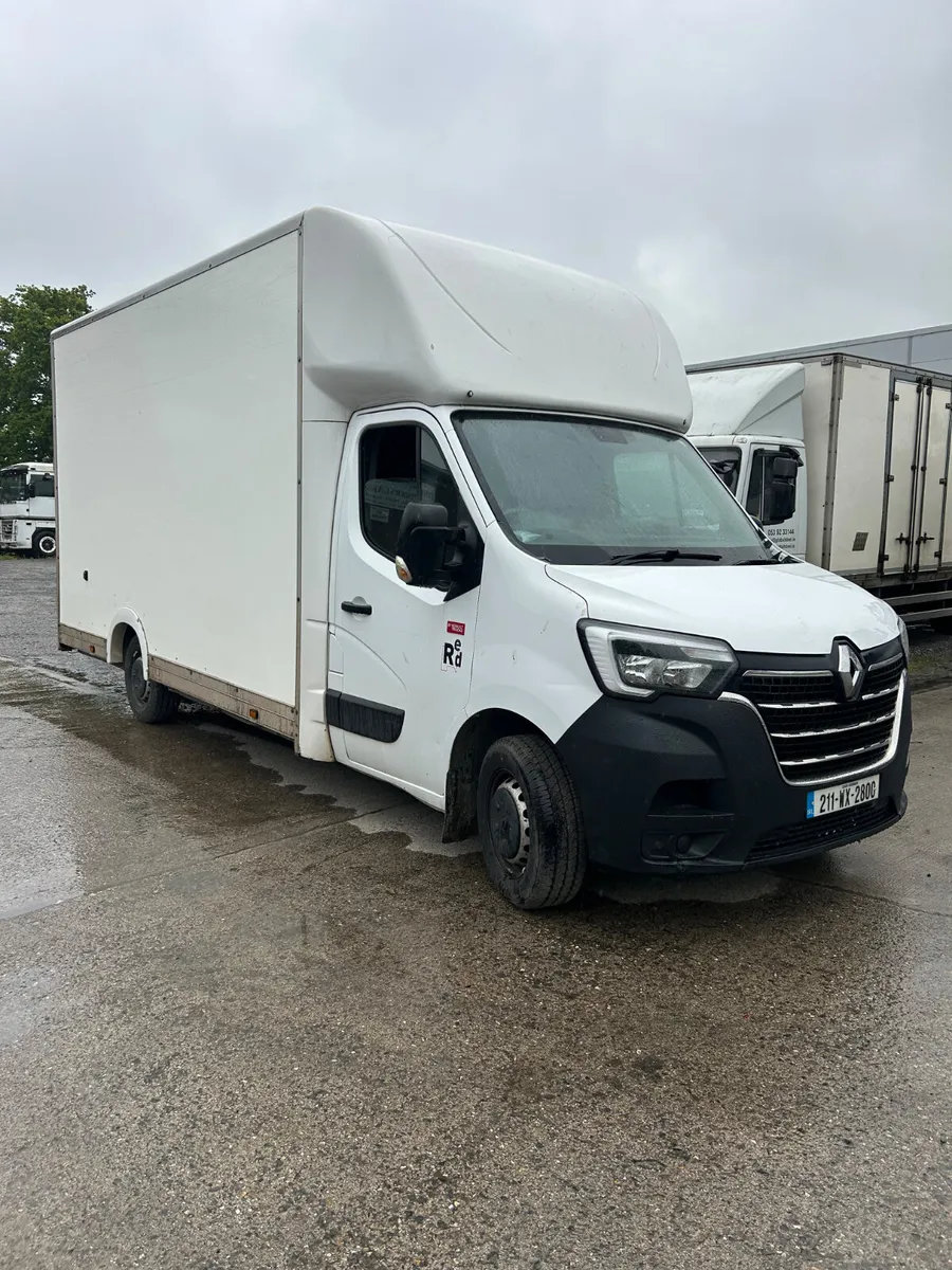Renault Master 2021 - Image 1