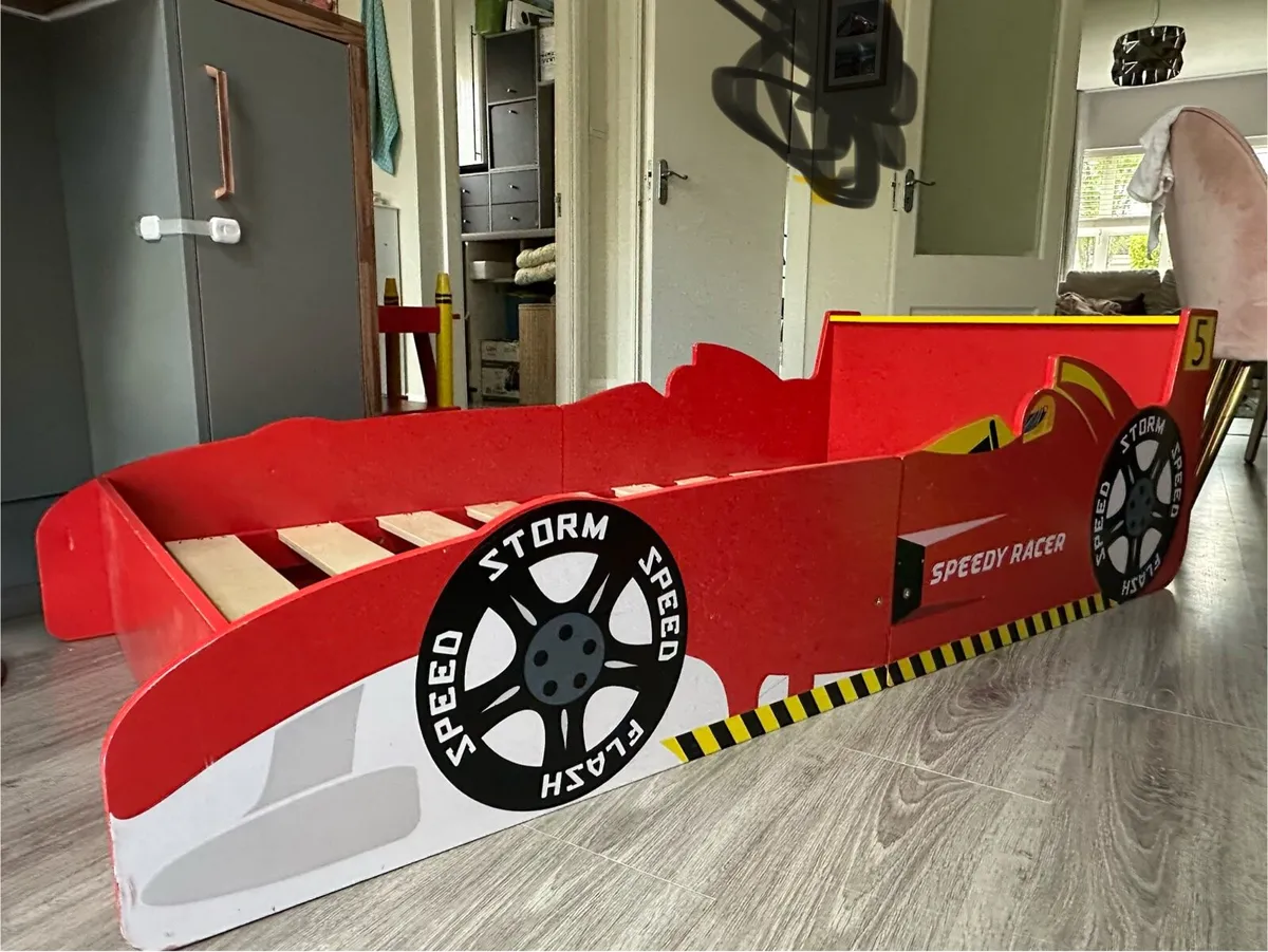 Car Toddler bed - Image 1