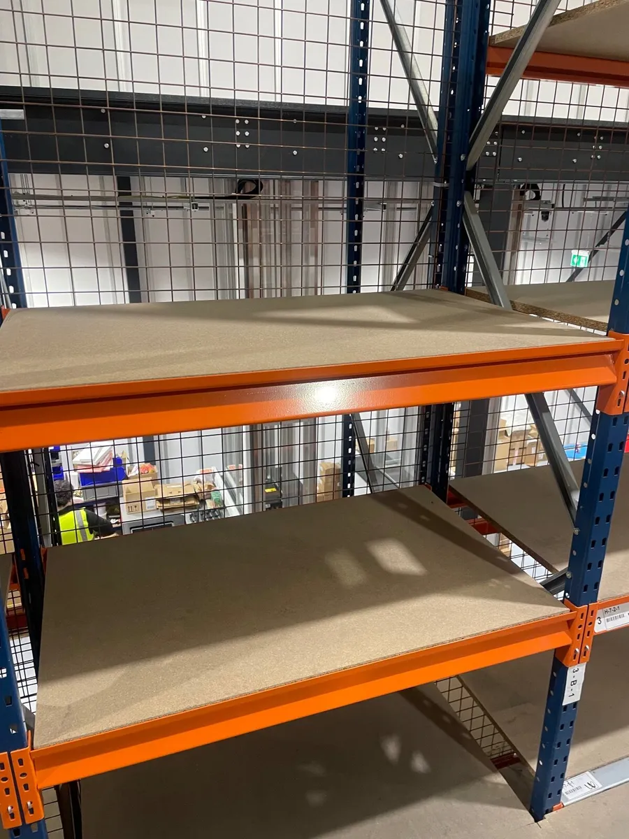Used pallet racking longspan - Image 3