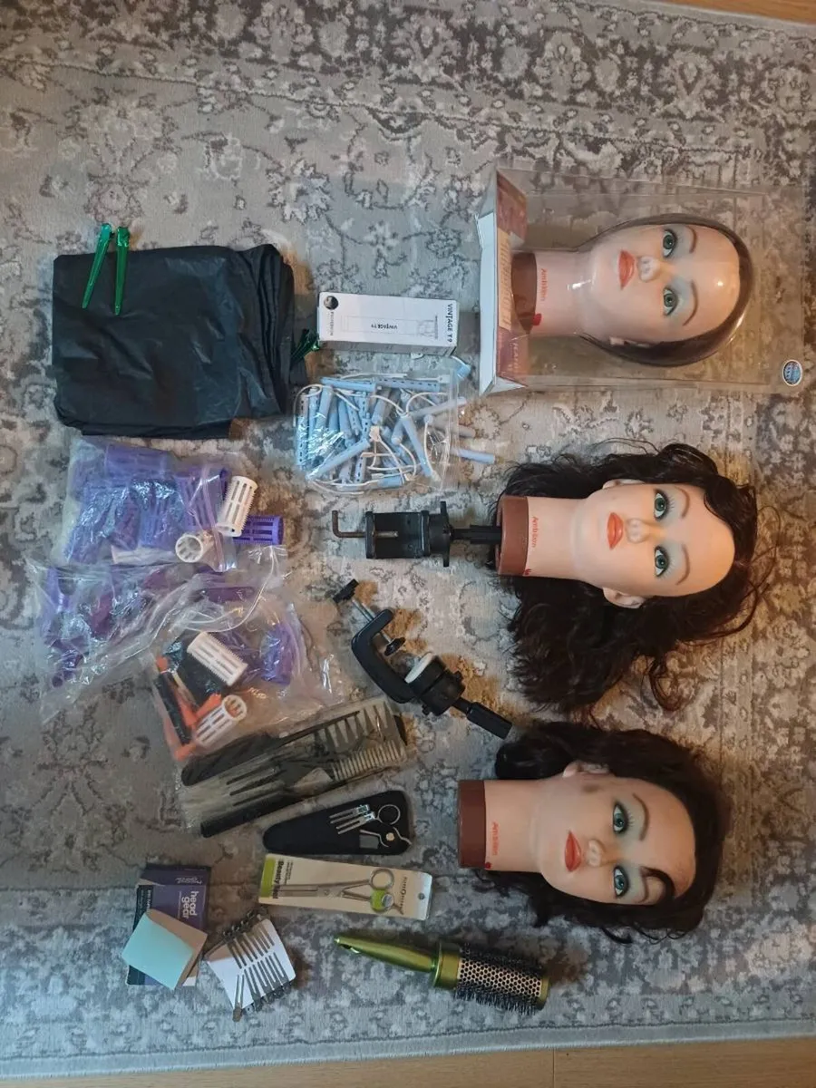 Hair dressing set - Image 1