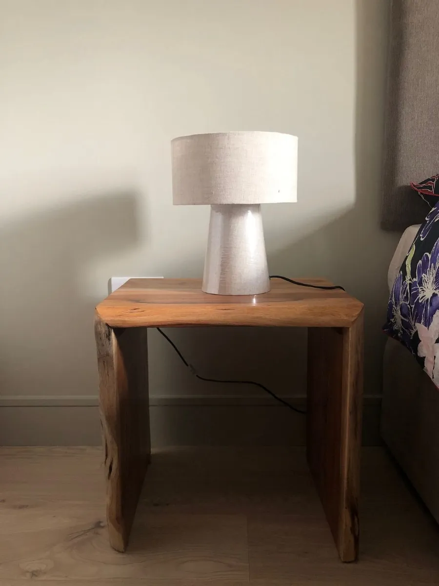 small wood table - Image 1