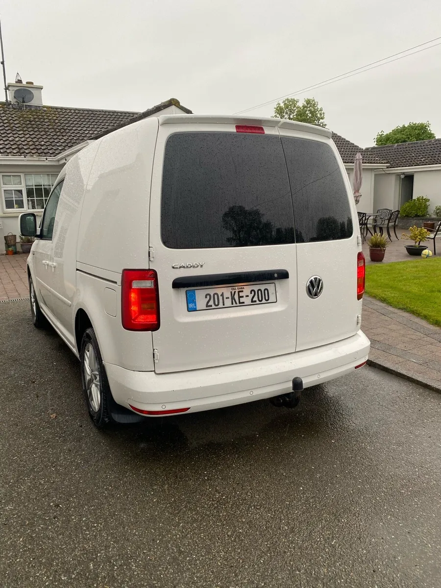 VW Caddy - Image 4