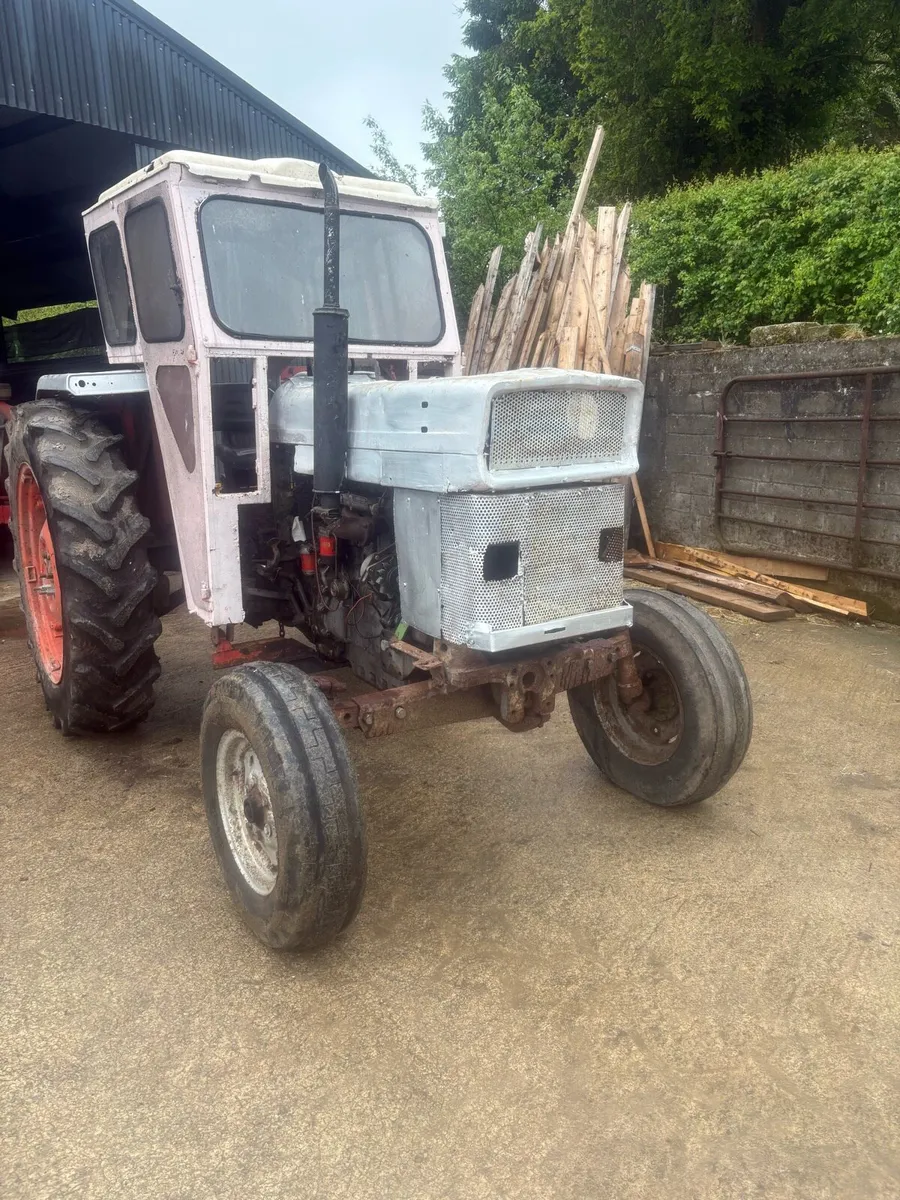 Massey Ferguson 165 - Image 1