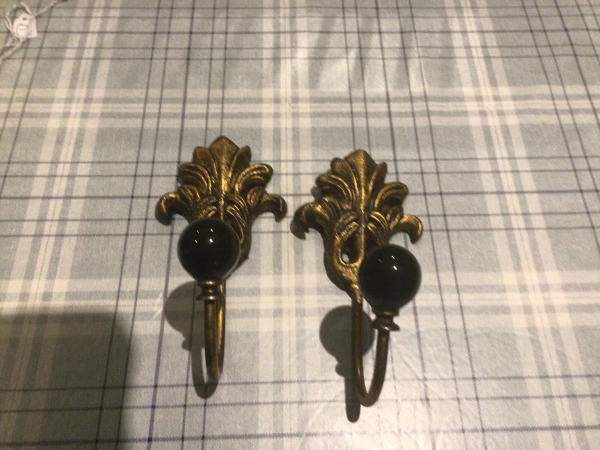 Coat Hangers - Image 1