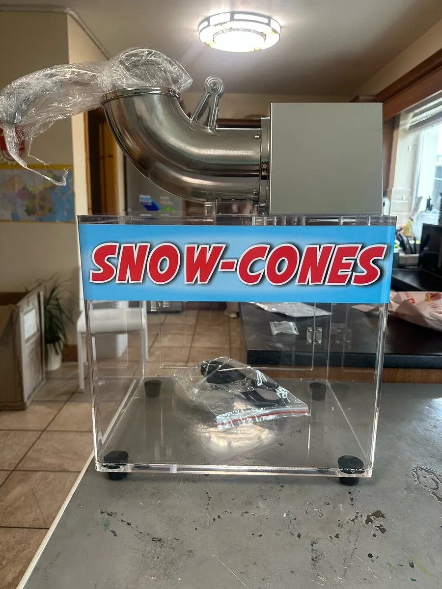 Brand New Snow Cone Machine - Image 1