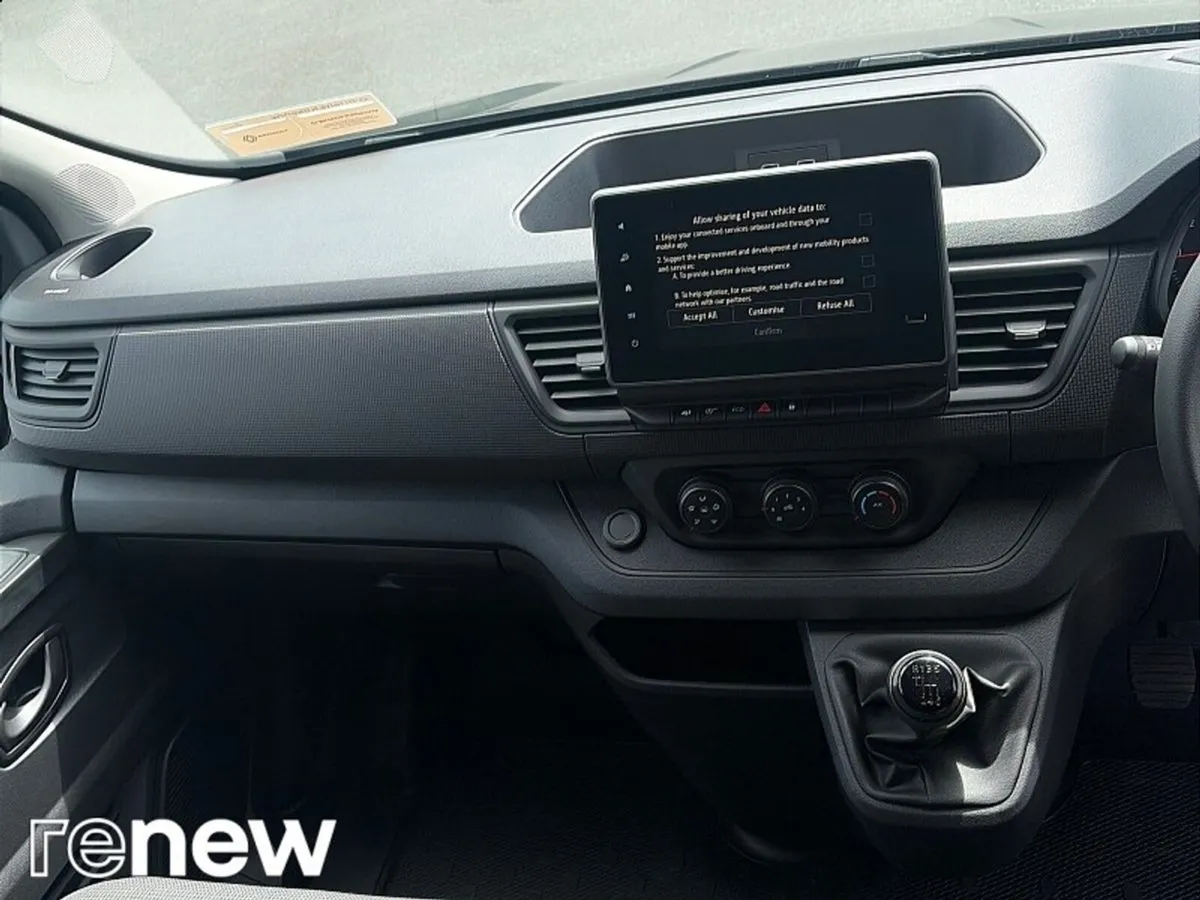 Renault Trafic LL30 START 2.0 DCI 130 BHP *IN STOC - Image 2