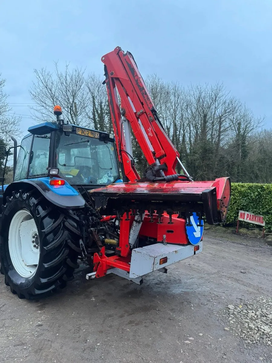 TWOSE TP-625T Telescopic Hedge Cutter - Image 1