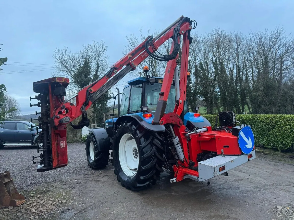 TWOSE TP-625T Telescopic Hedge Cutter - Image 4