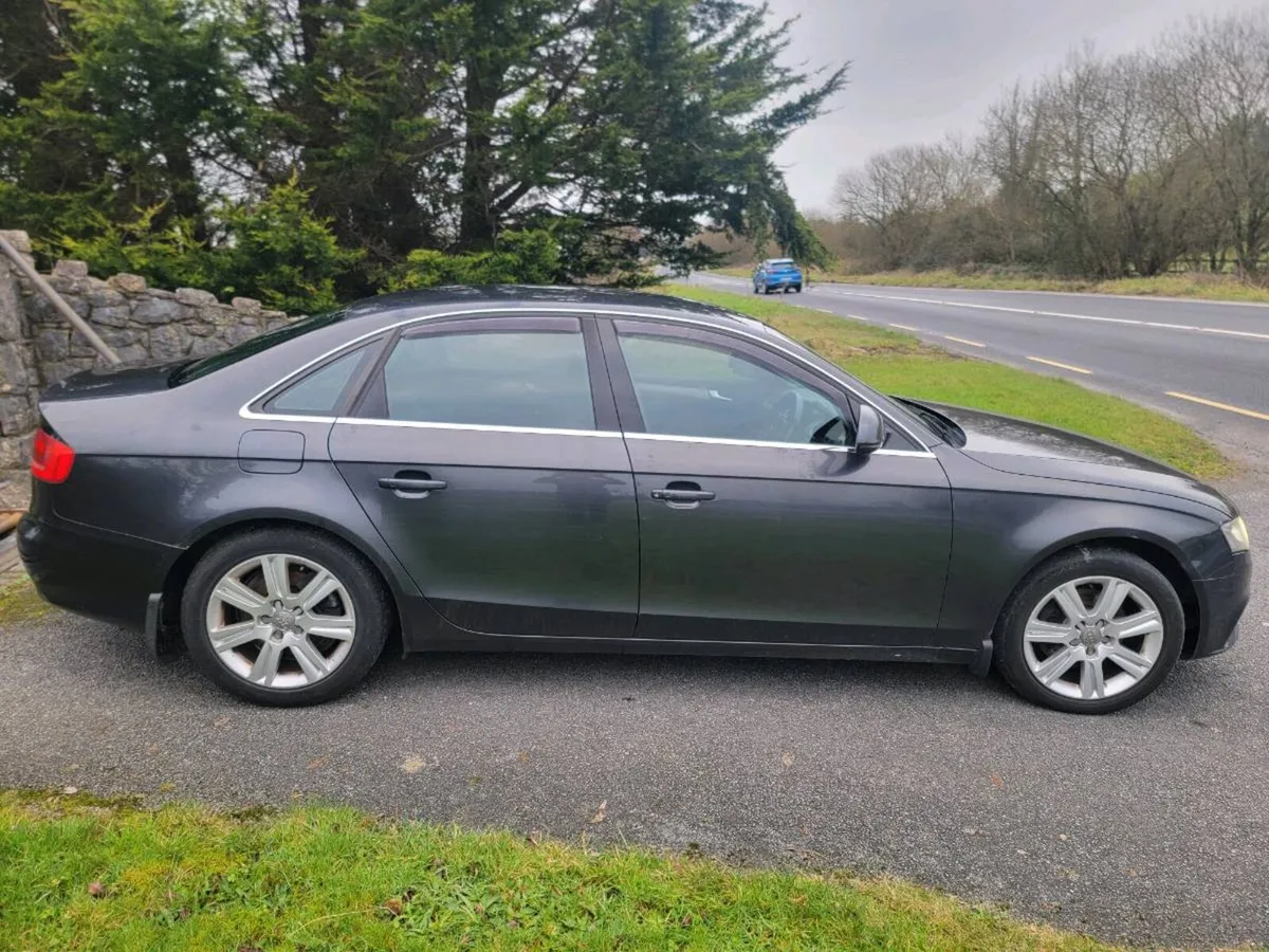 Audi A4 - Image 2