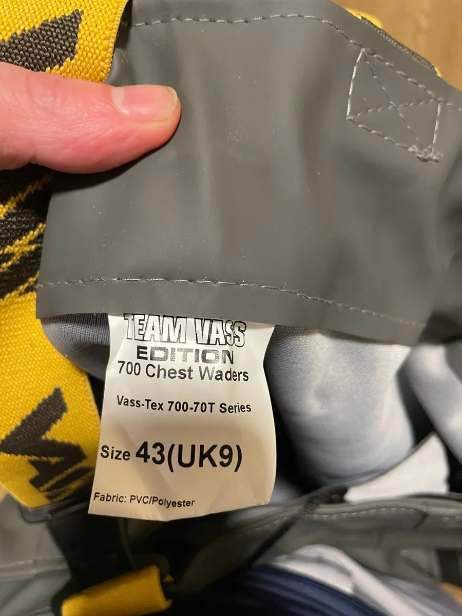 Team Vass 700 Edition Chest Waders UK9 - Image 2