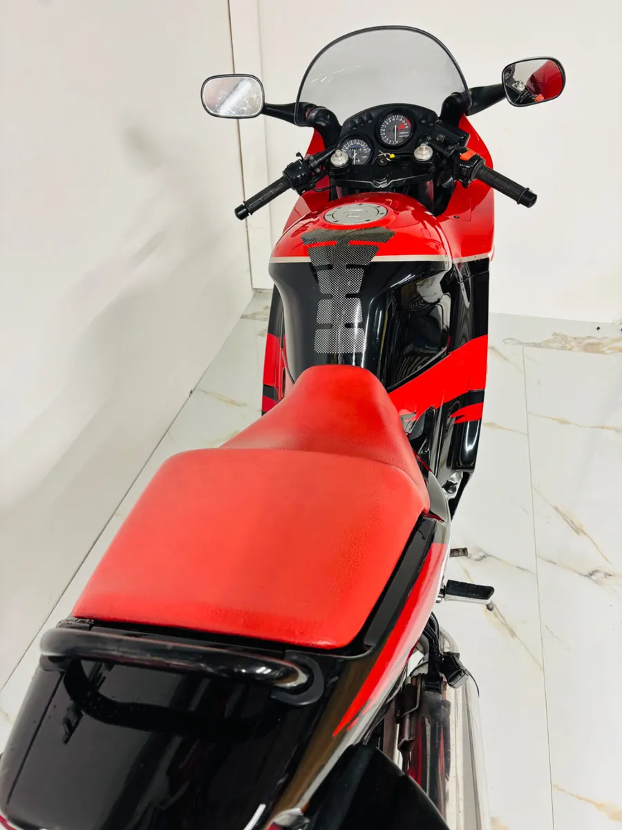 Honda cbr600 f2 1992 - Image 4