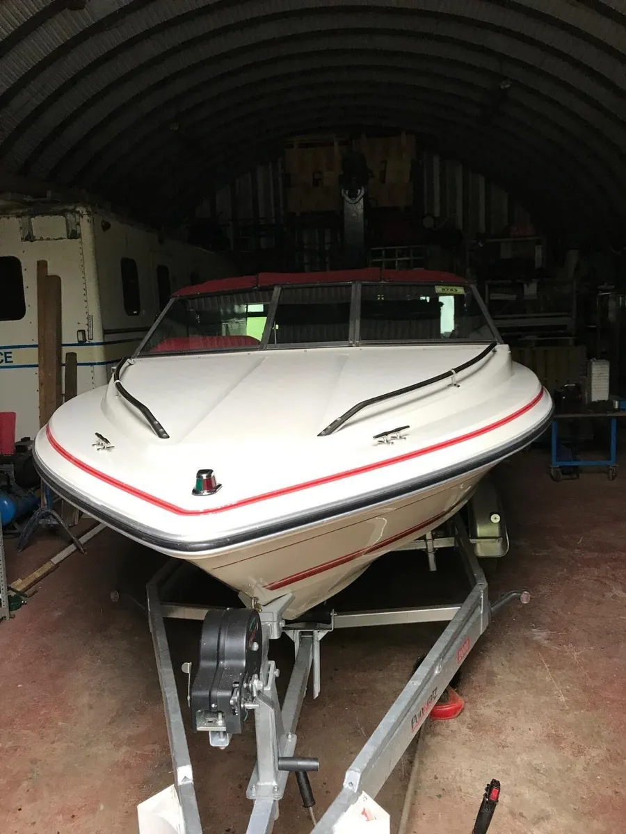Sea Ray 180C3 18ft - Image 2