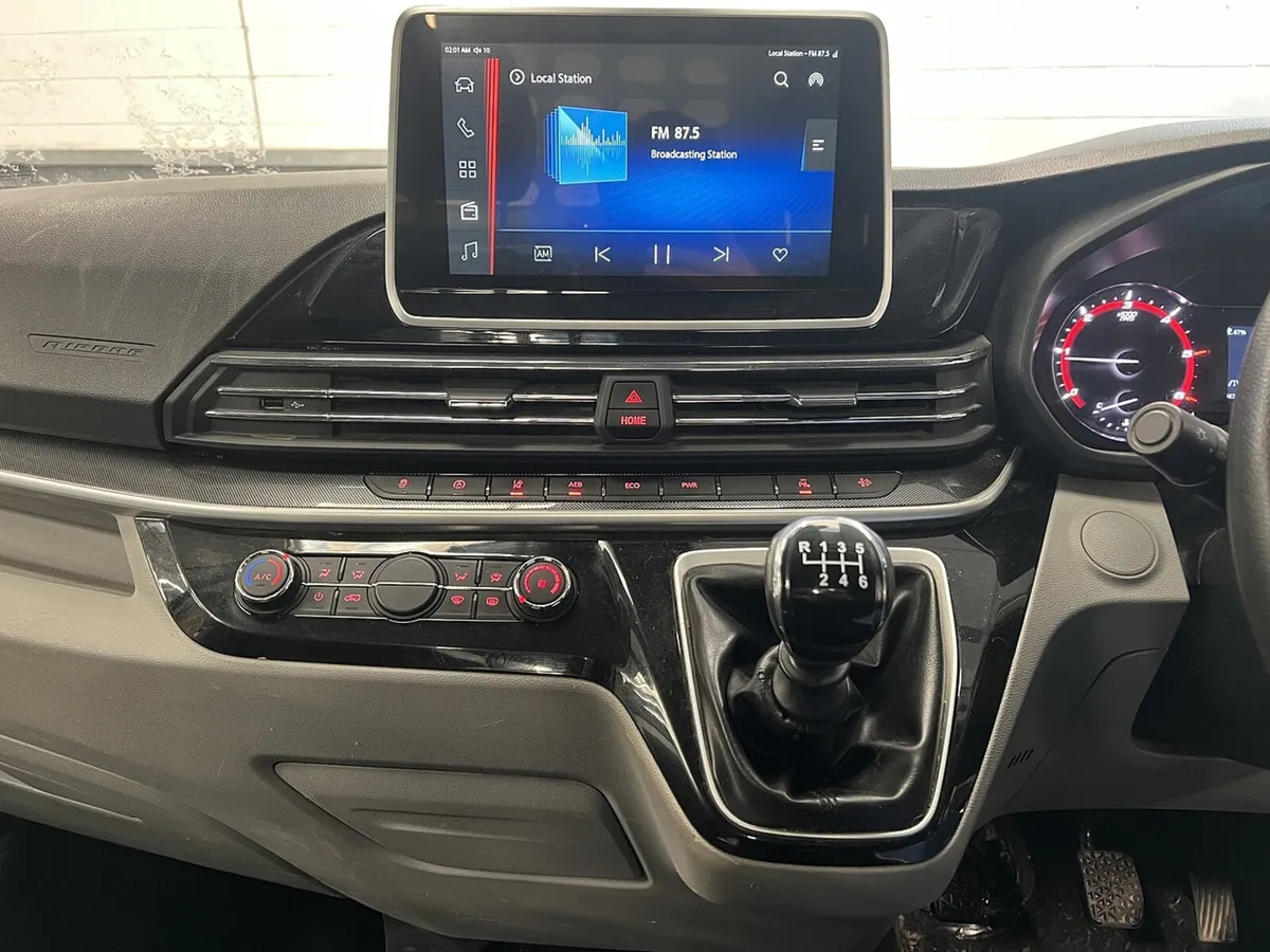2023 MAXUS Deliver 9 Dropside Van - Image 4