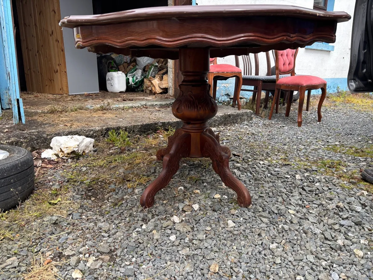 Inlaid table - Image 3