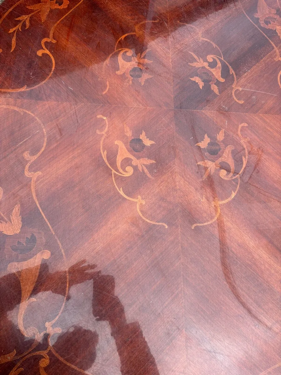 Inlaid table - Image 4