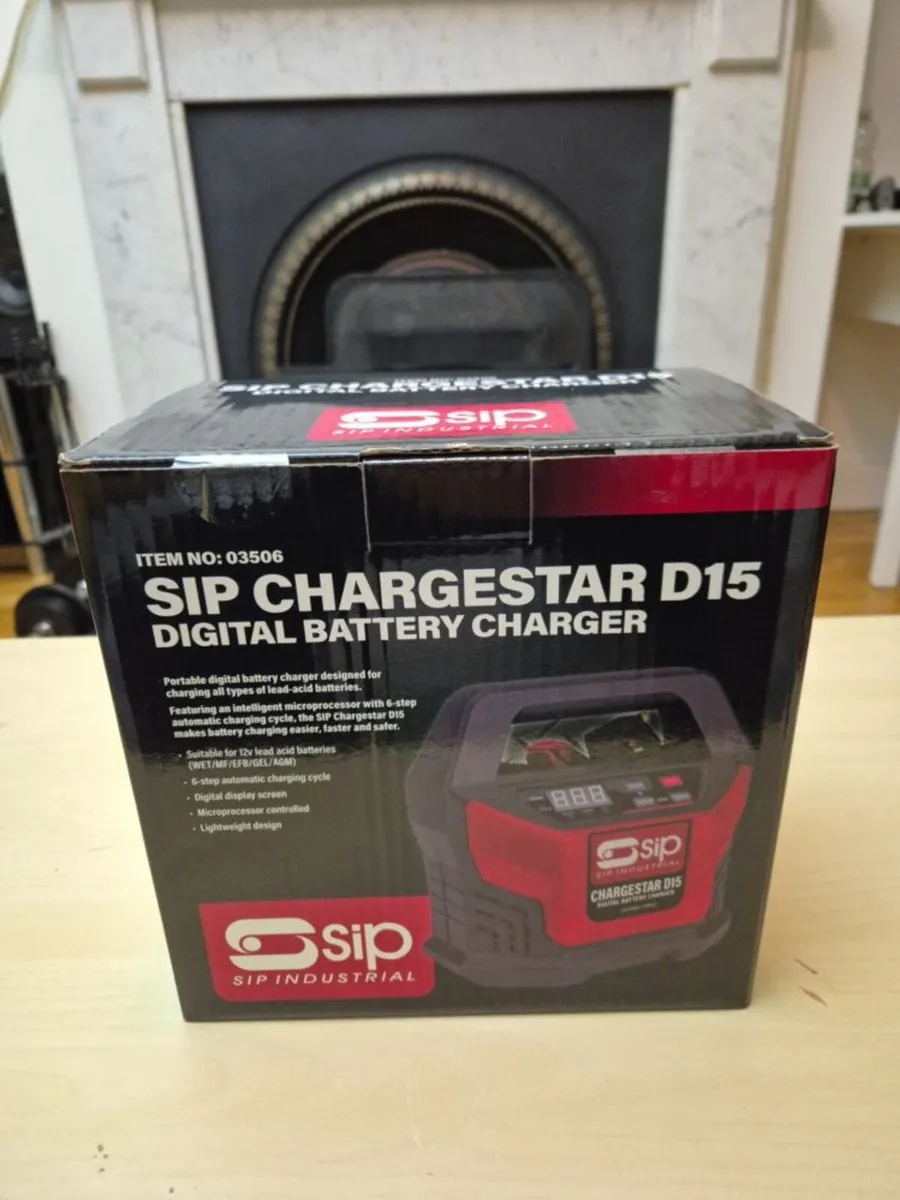Car battery charger, NEW - Image 3