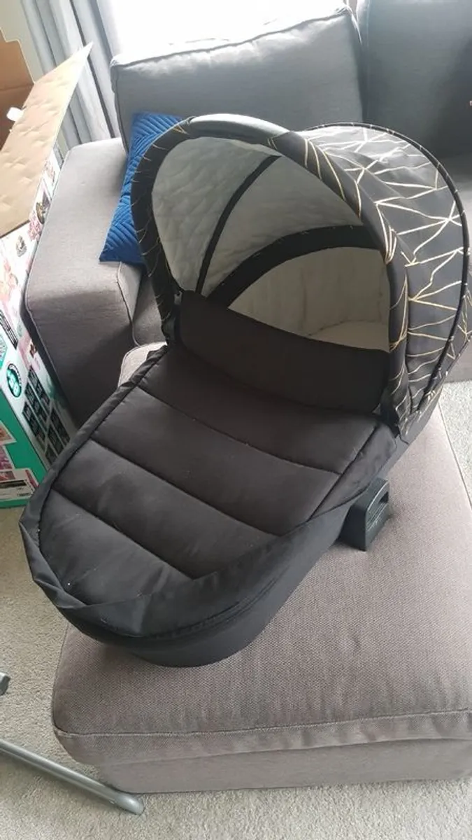 Child's Buggy - Image 2