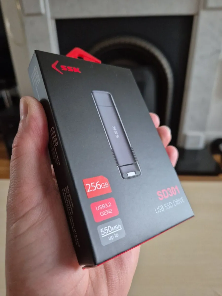 External USB SSD, 256GB, brand NEW - Image 2