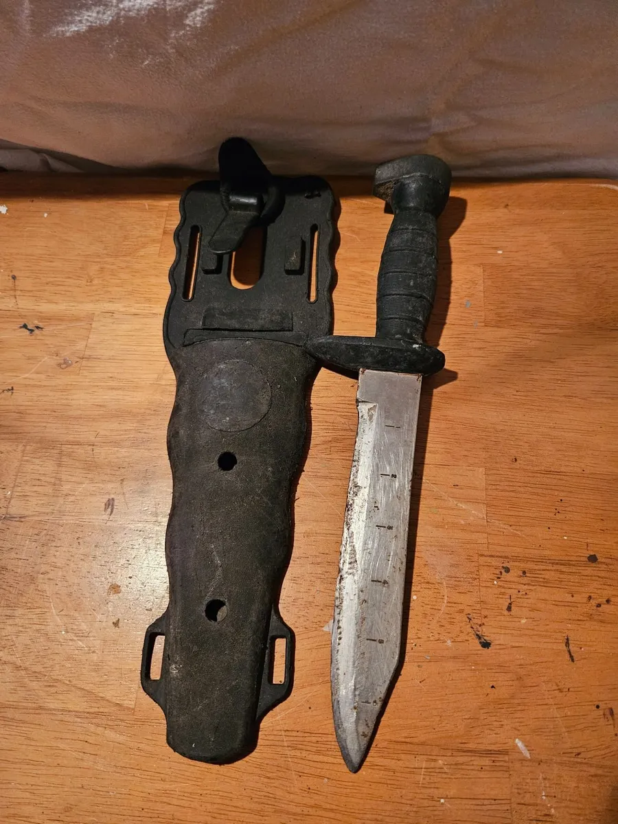 Divers Knife - Image 1