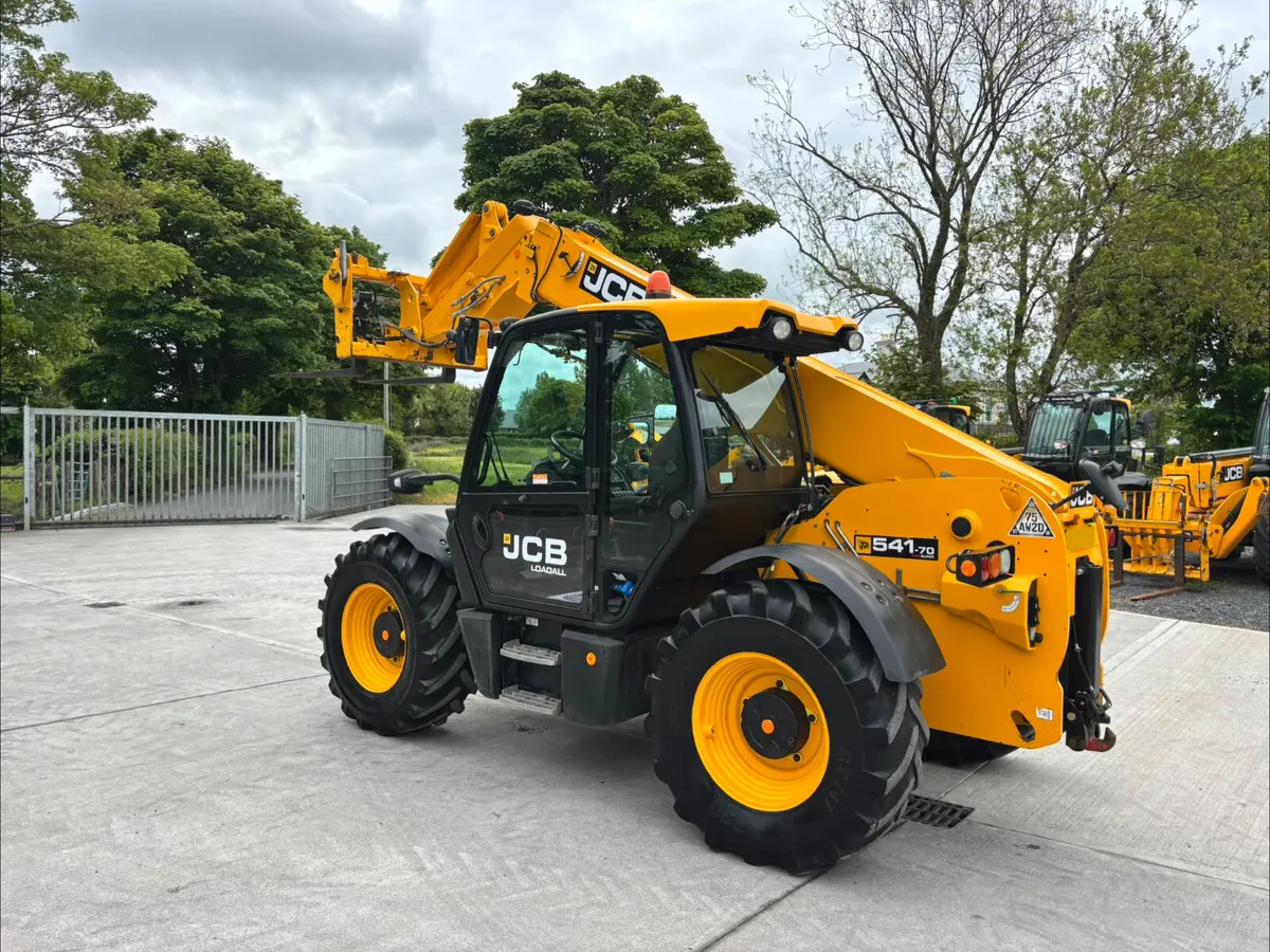 2019 JCB 541-70   AGRI SUPER - Image 3