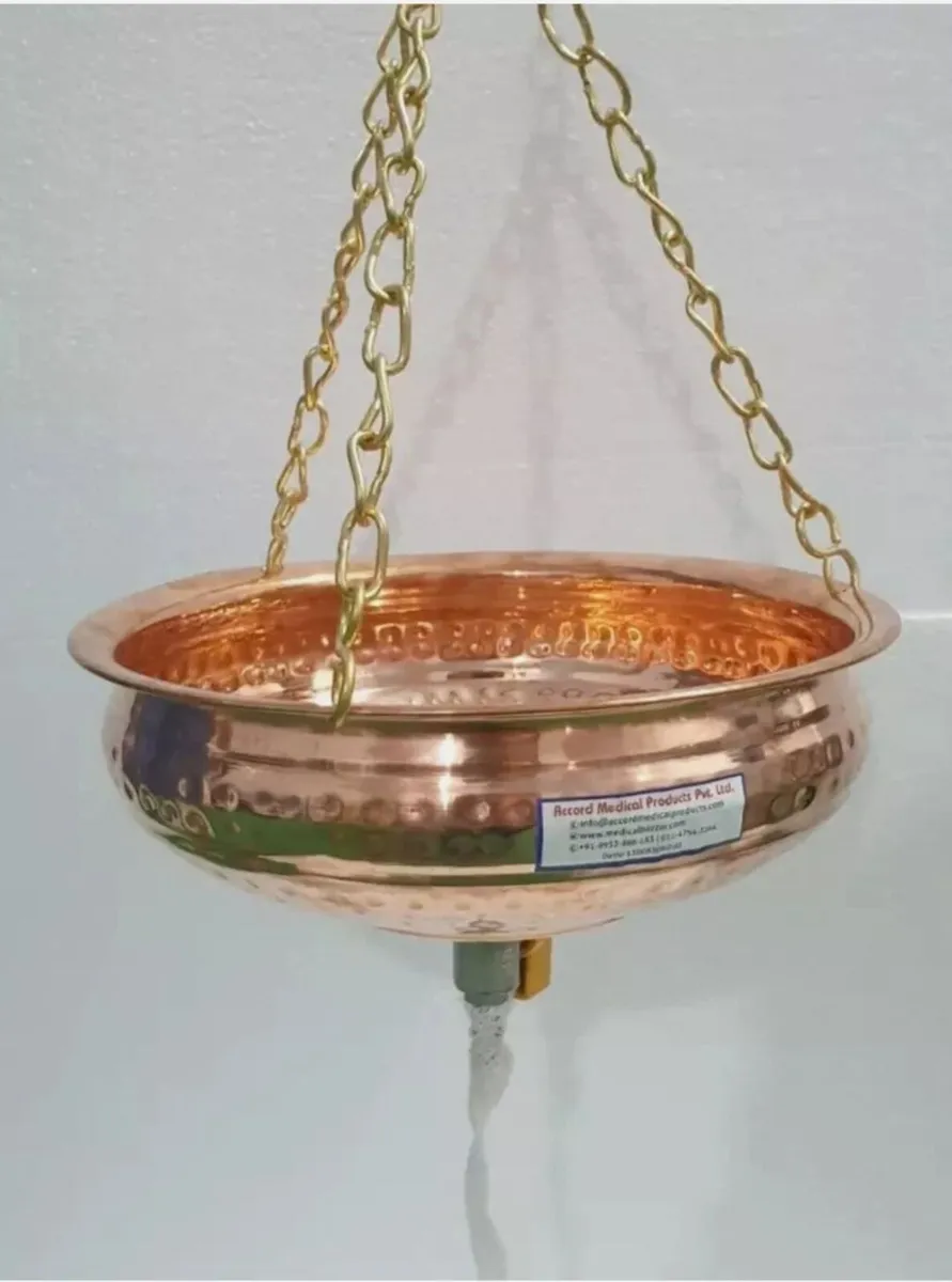 Shirodhira copper pot