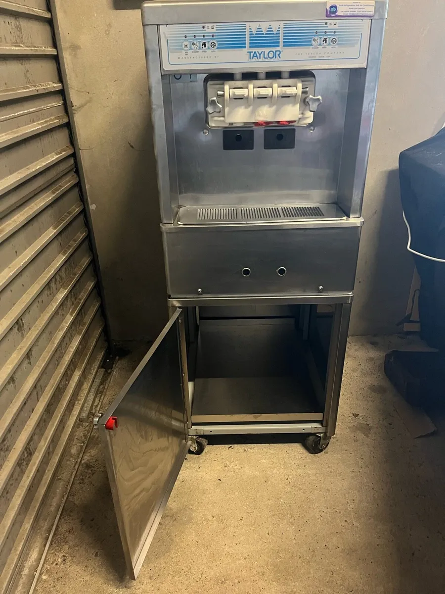 Ice cream machine - Image 2