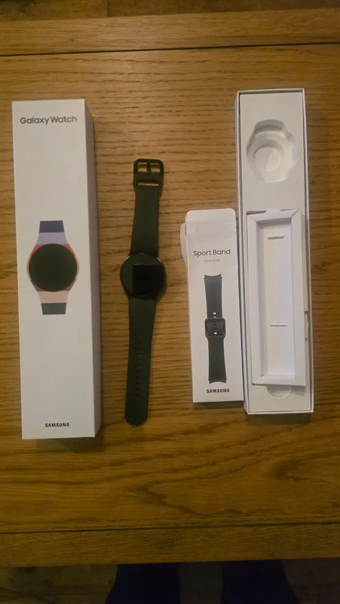 Samsung watch galaxy 6 - Image 1