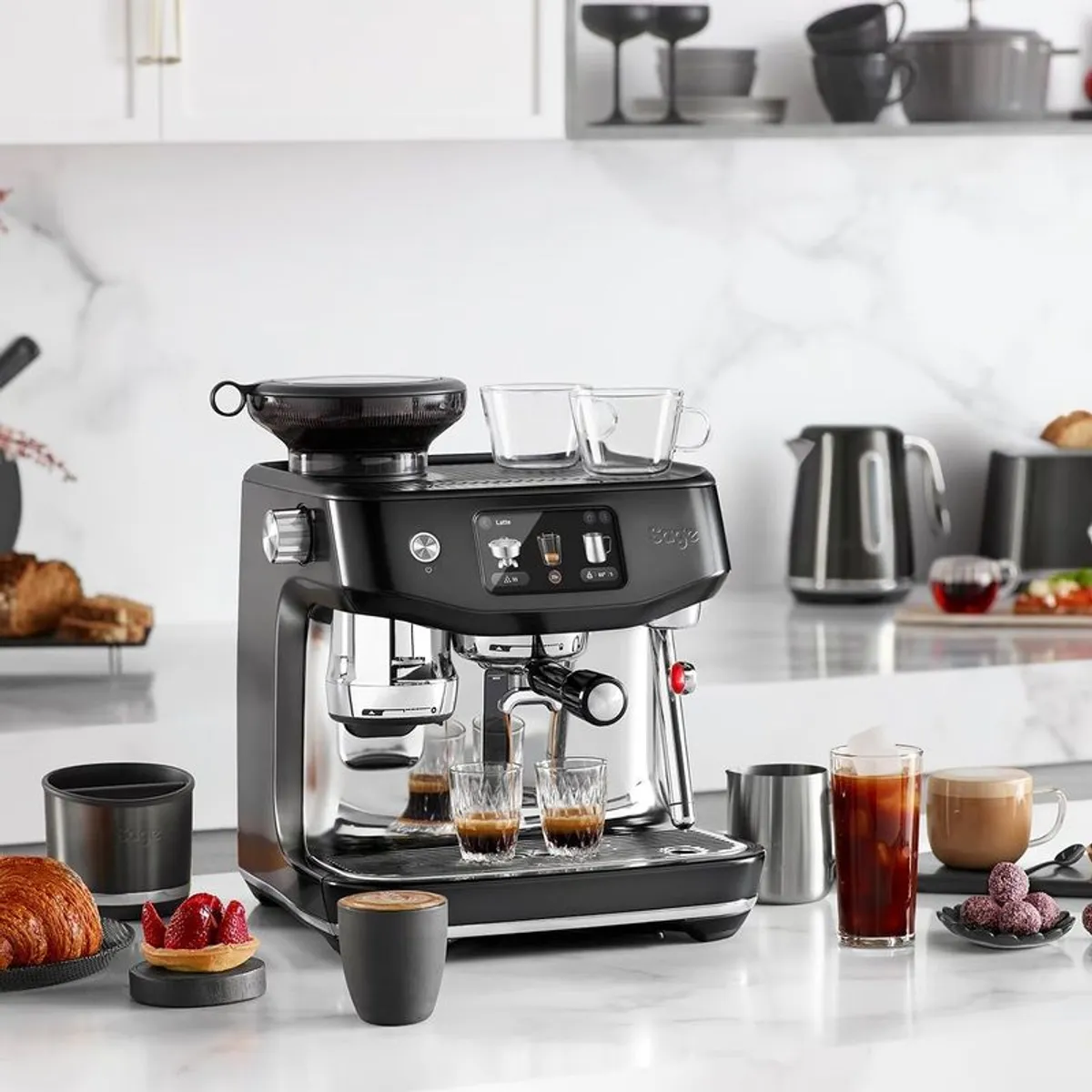 Sage Oracle Jet Coffee Machine - Black | SES985BTR4GUK1 - Image 2