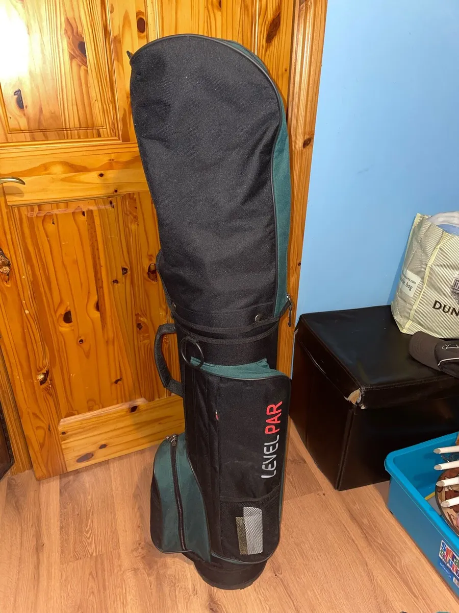 Full starter golf set; clubs, bag and trolly - Image 4