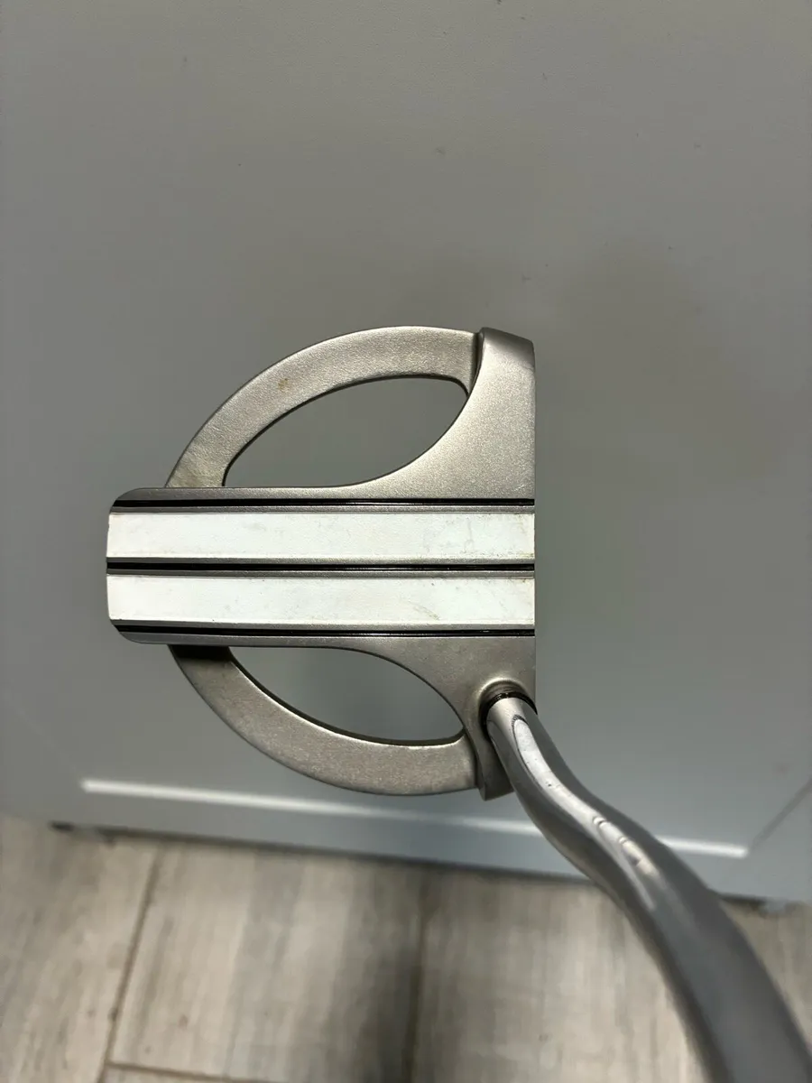 LH Odyssey Putter - Image 4