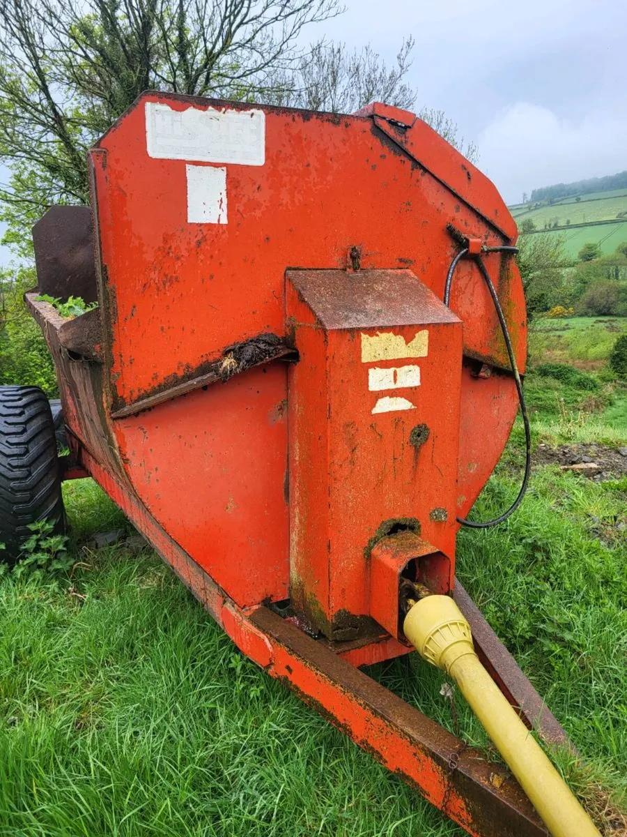 Hi spec Dung Spreader - Image 1