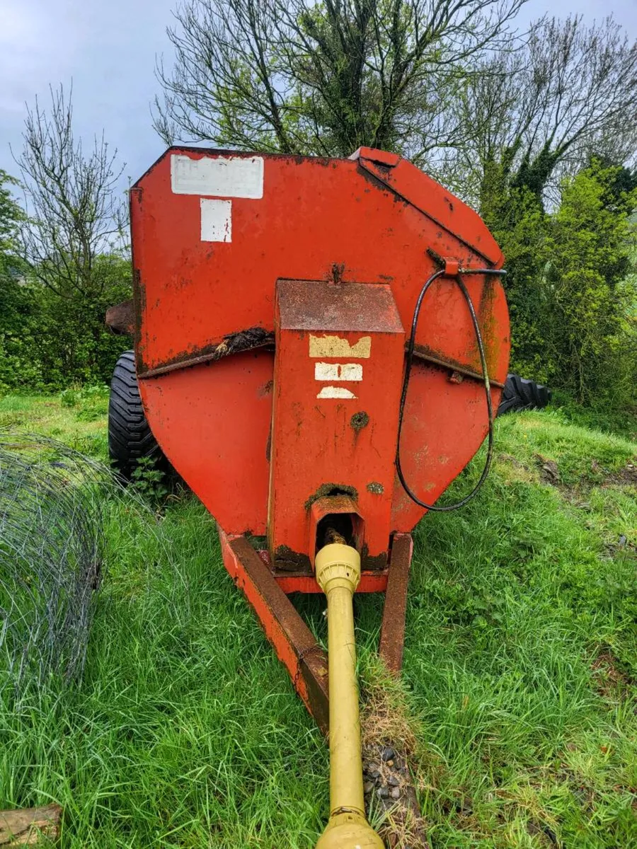 Hi spec Dung Spreader - Image 3