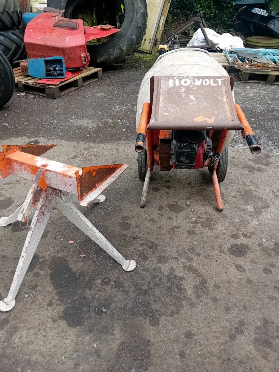 Bell Petrol Cement Mixer with Honda Engine - Image 2