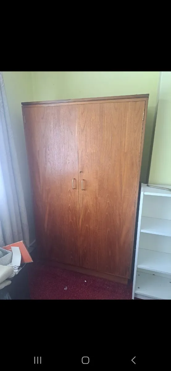 Wardrobe - Image 3