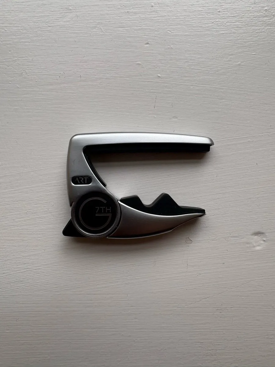 G7th Performance 3 ART silver capo - Image 1