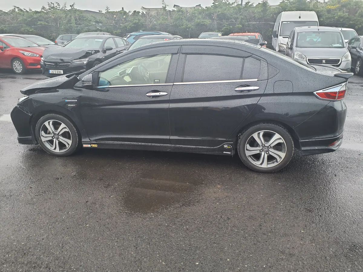 Honda Grace 1.5 hybrid 2016 - Image 2