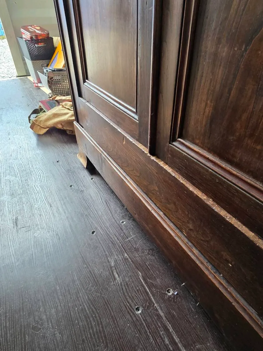 Vintage cabinet - Image 2