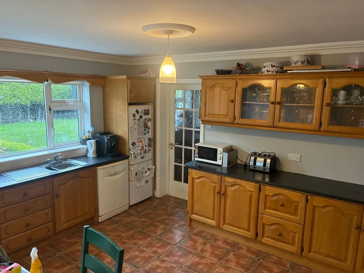 Solid oak Kitchen - Image 2