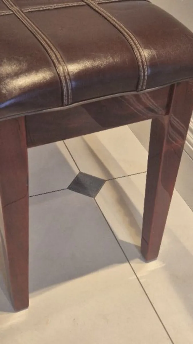 Piano stool - Image 2